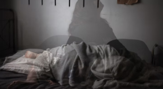 Afbeelding van iemand die niet kan slapen